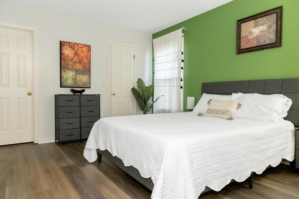 فيلا Kids Friendly Ranch,Jaccuzzi Tub,Walk To Food Lion,Keurig Machine,Crib,5G Internet كاري المظهر الخارجي الصورة